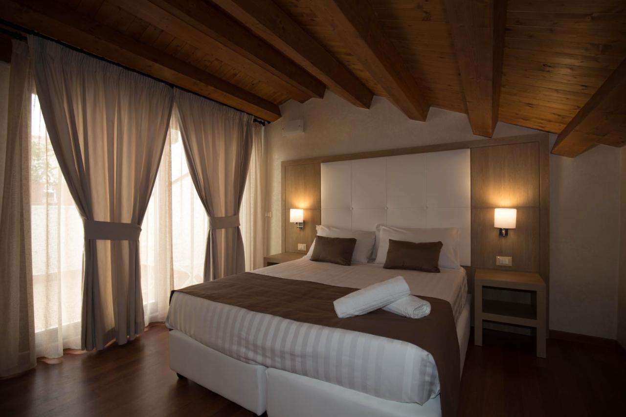 B&B La Serenissima 巴勒莫 外观 照片
